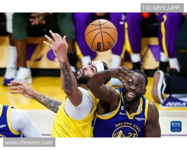 2015年NBA季后赛勇士对湖人经典对决回顾与分析