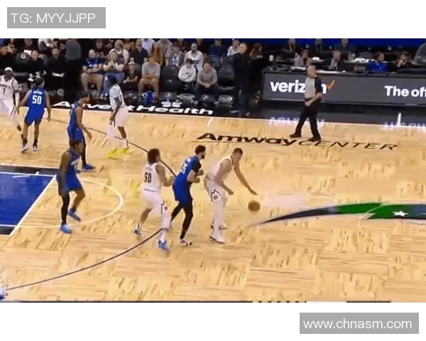 2013季后赛勇士与掘金第三场激战回顾精彩瞬间与关键时刻分析